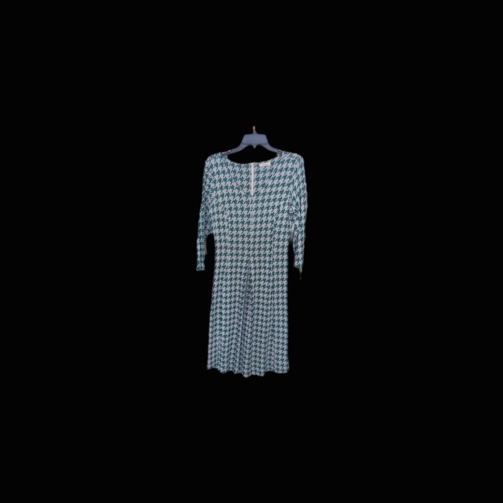 Brand new Fall and Wintet Women's Business Dresses and Suits.